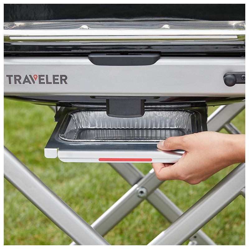 Gratar pe gaz Weber Traveler WB 9010075, 3.5 kW, 63.5x34.3 cm, Grill emailat, Arzator otel inoxidabil, 2 roti, Negru/Argintiu