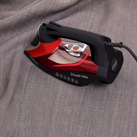 Russell Hobbs One Temperature Iron 25090-56, 2600 W, Placă ceramică, O temperatură optimă, Autocurățare, 0.35 l, Roșu/negru