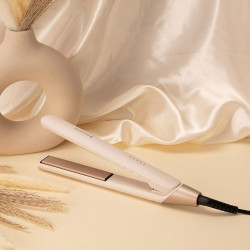 Placa pentru indreptat parul Remington S4740 Shea Soft, Acoperire ceramica, Turbo Boost functie, LED display, Roz