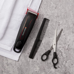 Masina de tuns Remington Easy Fade Pro HC550, rezistent la apa, autonomie 120 min, lame din otel, 19 accesorii, Negru/albastru