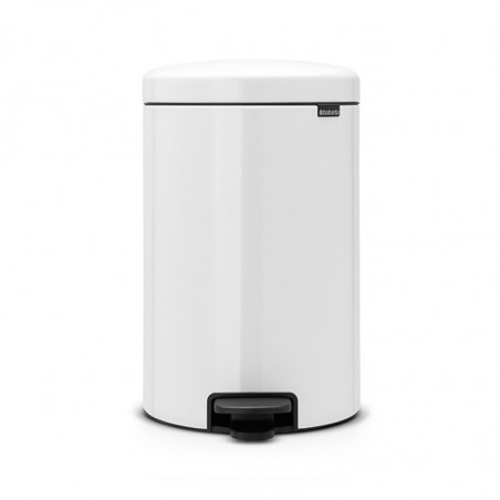 Coș cu pedală Brabantia NewIcon 649047, 20 l, închidere lină, bază antiderapantă, coș interior metalic, alb