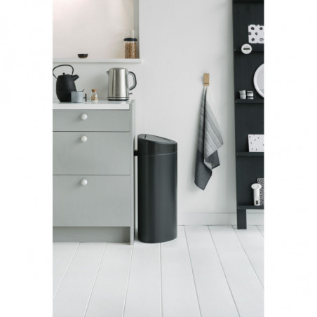 Cos de gunoi Brabantia Touch Bin New 649733, 40 L, Inchidere silentioasa si lina, Spate plat, Negru