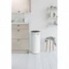 Cos de gunoi Brabantia Touch Bin New 649999, 30 L, Inchidere silentioasa si lina, Alb