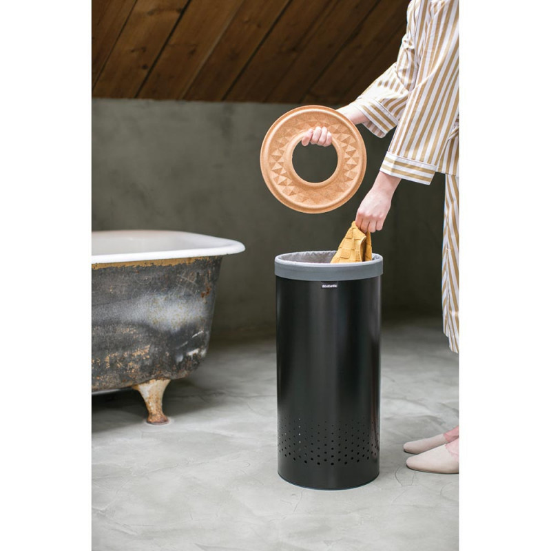 Cos de rufe Brabantia 1000825, 35 L, Capac de pluta, Umplere fara deschidere, Gauri ventilatie, Negru