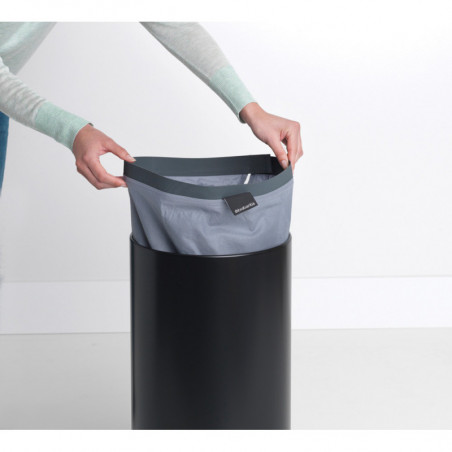 Cos de rufe Brabantia 1000825, 35 L, Capac de pluta, Umplere fara deschidere, Gauri ventilatie, Negru