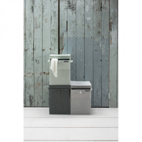 Cutie de rufe stivuibilа Brabantia 1000828, 35 L, Deschidere frontala, Capac lat, Pliabil, Negru