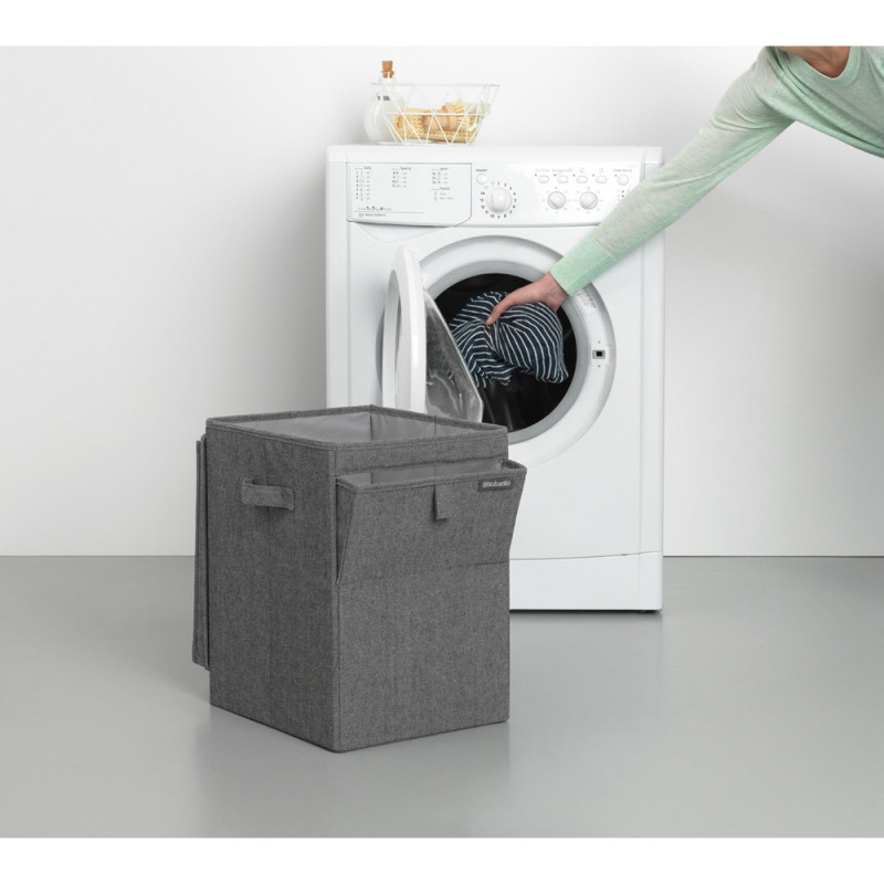 Cutie de rufe stivuibilа Brabantia 1000828, 35 L, Deschidere frontala, Capac lat, Pliabil, Negru