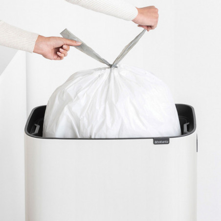 Cos de gunoi Brabantia Bo Touch Hi 1001259, 60 L, Deschideri laterale pentru transport, Picioare reglabile, Alb