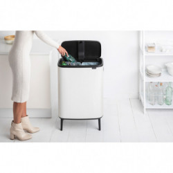 Cos de gunoi Brabantia Bo Touch Hi 1001263, 2x30 l, Fixare ferma pe perete, Picioare reglabile, Alb