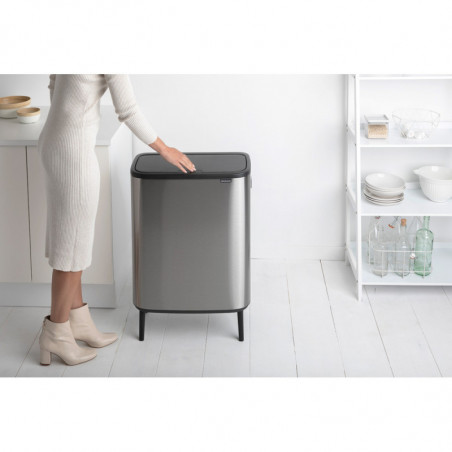 Cos de gunoi Brabantia Bo Touch Hi 1001265, 2x30 L, Perfect langa perete, Reglare pe picior, Rezistent la amprente, Inox/mat