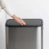 Cos de gunoi Brabantia Bo Touch Hi 1001265, 2x30 L, Perfect langa perete, Reglare pe picior, Rezistent la amprente, Inox/mat