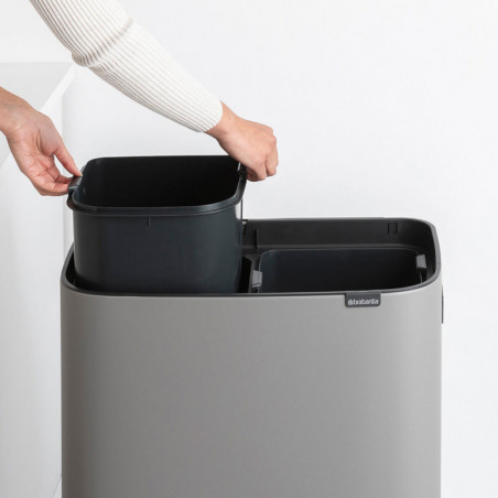 Cos de gunoi Brabantia Bo Touch Hi 1001266, 2x30 L, Perfect langa perete, Reglare picioare, Acoperit cu minerale, Gri
