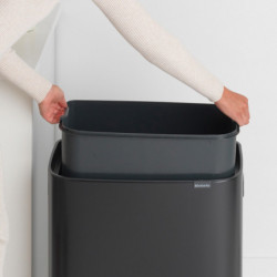 Coș de gunoi Brabantia Bo Touch 1001274, 60 l, deschidere lină și silențioasă, deschidere largă, rezistent la amprente, negru/mat
