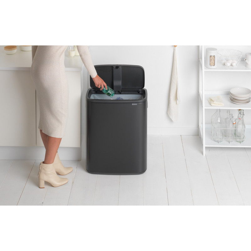Coș de gunoi Brabantia Bo Touch 1001274, 60 l, deschidere lină și silențioasă, deschidere largă, rezistent la amprente, negru/mat