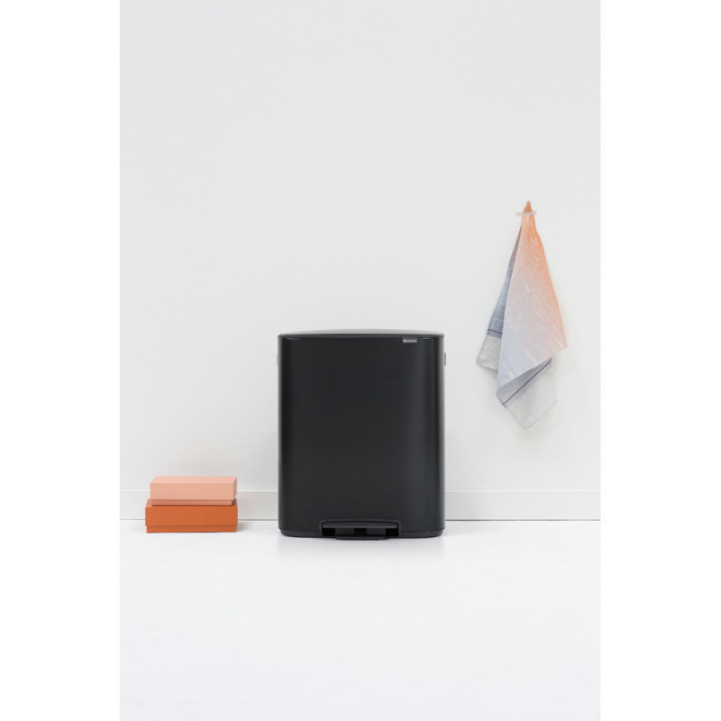 Cos de gunoi Brabantia Bo Pedal 1003191, 2x30 L, Inchidere lina, Baza antiderapanta, Negru