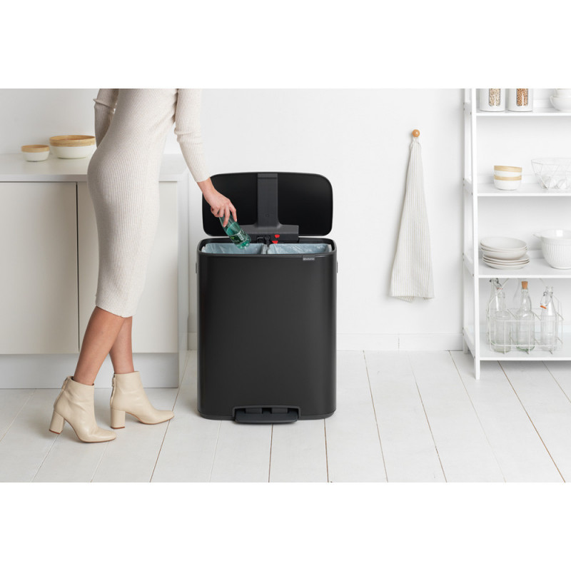 Cos de gunoi Brabantia Bo Pedal 1003191, 2x30 L, Inchidere lina, Baza antiderapanta, Negru