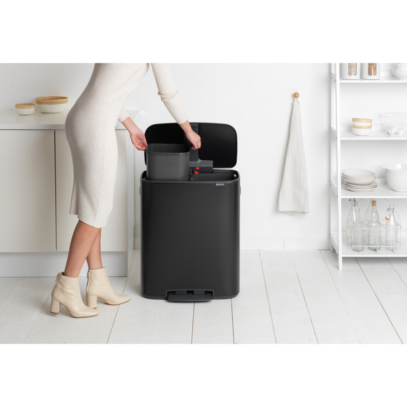 Cos de gunoi Brabantia Bo Pedal 1003191, 2x30 L, Inchidere lina, Baza antiderapanta, Negru