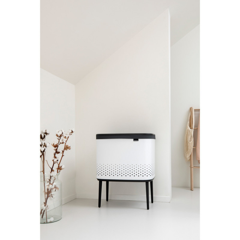 Cos de rufe Brabantia Bo 1004174, 60 L, Umplere fara deschidere, Orificii aerisire, Picioare reglabile, Alb