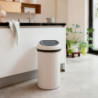 Cos de gunoi Brabantia Touch Bin 1005510, 60 L, Deschidere lina si silentioasa, Bej