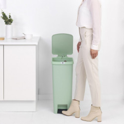 Coș cu pedală Brabantia StepUp 1005558, 40 L, Materiale ecologice, Deschidere mare, Verde deschis