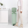 Coș cu pedală Brabantia StepUp 1005558, 40 L, Materiale ecologice, Deschidere mare, Verde deschis