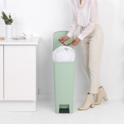 Coș cu pedală Brabantia StepUp 1005558, 40 L, Materiale ecologice, Deschidere mare, Verde deschis