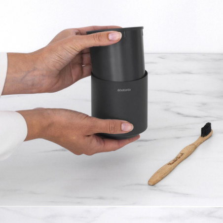 Brabantia MindSet suport periuță de dinți 1005684, Curățare ușoară, Deschidere largă, Acoperire minerală, Gri închis