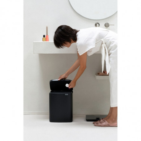 Cos de rufe Brabantia Bo Small 1006635, 12 L, Deschidere silentioasa si lina, Baza antiderapanta, Negru