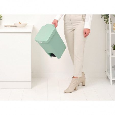 Coș cu pedală Brabantia StepUp 1008481, 16 L, Materiale ecologice, Deschidere mare, Verde deschis