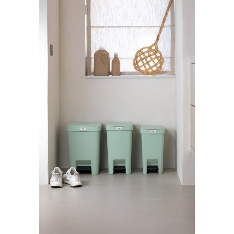 Coș cu pedală Brabantia StepUp 1008484, 25 L, Materiale ecologice, Deschidere mare, Verde deschis