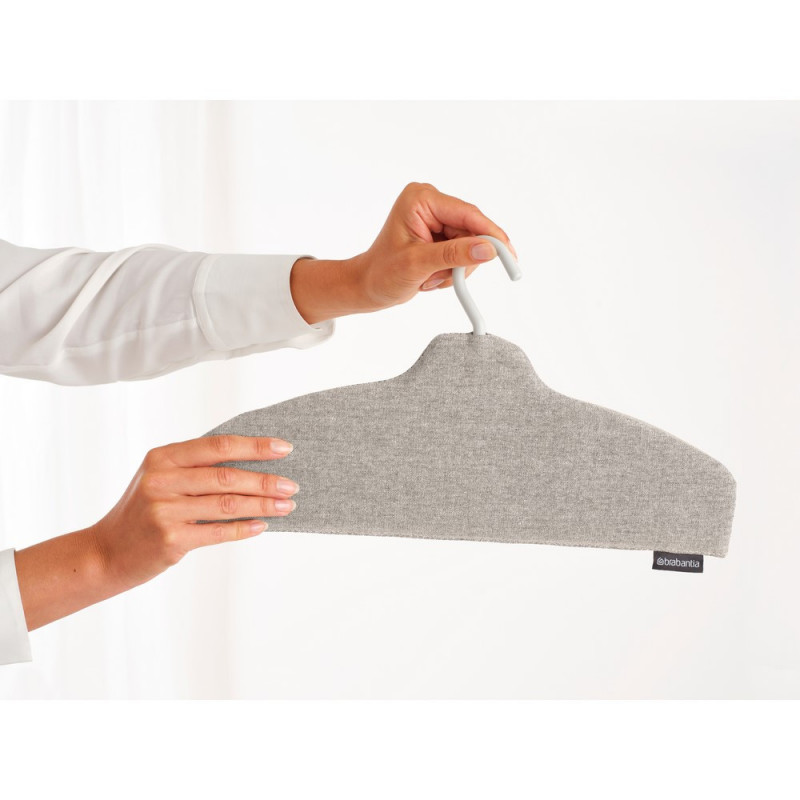 Umeras pentru calcare cu aburi pe verticala Brabantia Linn 1008932, Carlig pivotant 360°, Gri