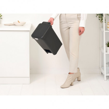 Coș cu pedală Brabantia StepUp 1008479, 16 L, Materiale ecologice, Deschidere mare, Gri închis