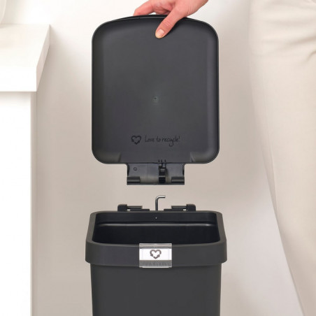 Coș cu pedală Brabantia StepUp 1008479, 16 L, Materiale ecologice, Deschidere mare, Gri închis