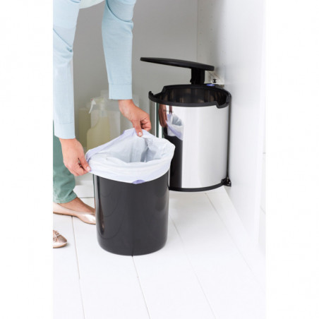 Brabantia Coș încorporabil 647044, 15 L, Deschidere largă, Coș interior din plastic, Inox