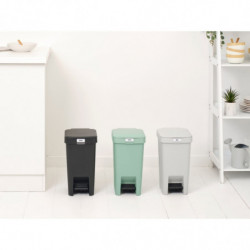 Coș cu pedală Brabantia StepUp 1008476, 10 L, Materiale ecologice, Deschidere mare, Gri închis