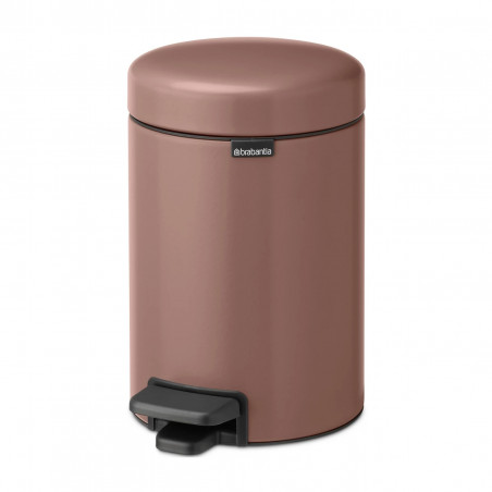 Cos de gunoi cu pedala Brabantia NewIcon 1008837, 3 L, Inchidere lina, Baza antiderapanta, Finisaj satinat, Maro
