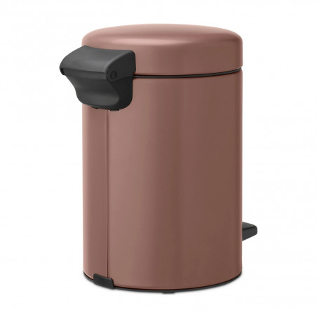 Cos de gunoi cu pedala Brabantia NewIcon 1008837, 3 L, Inchidere lina, Baza antiderapanta, Finisaj satinat, Maro