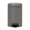 Cos de gunoi cu pedala Brabantia NewIcon 1001096, 3 L, Inchidere lina, Baza antiderapanta, Finisaj mineral, Gri