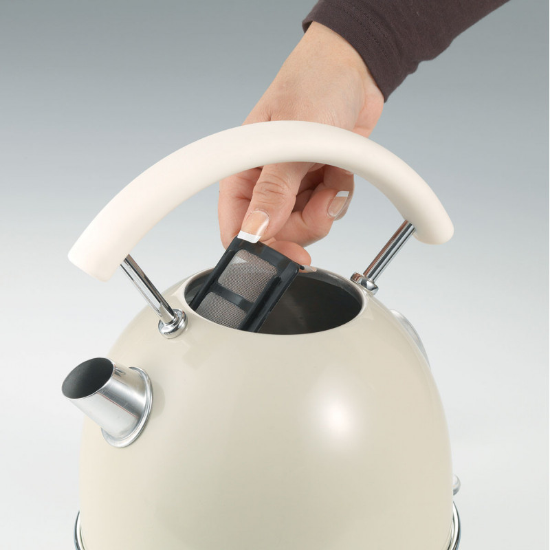 Ceainic electric Ariete VINTAGE 2877/03, 2000W, 1.7 L, Corp otel, Suprafata rece, Baza 360°, Bej