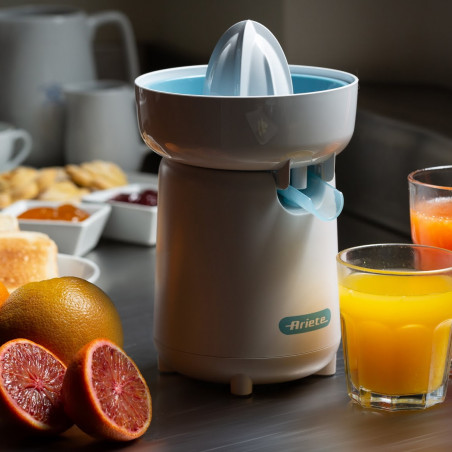 Storcator electric pentru citrice Ariete BREAKFAST 0417/01, 40W, Capac, 2 conuri detasabile, Orificiu cu deschidere si închidere, Alb