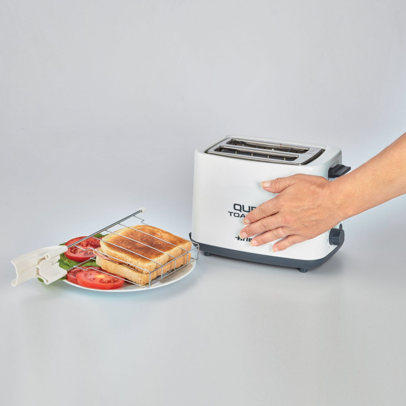 Prajitor de paine Ariete QUBI 0157/00, 760W, 2 felii, Buton de oprire, 7 trepte, Tava firimituri detasabila, Alb