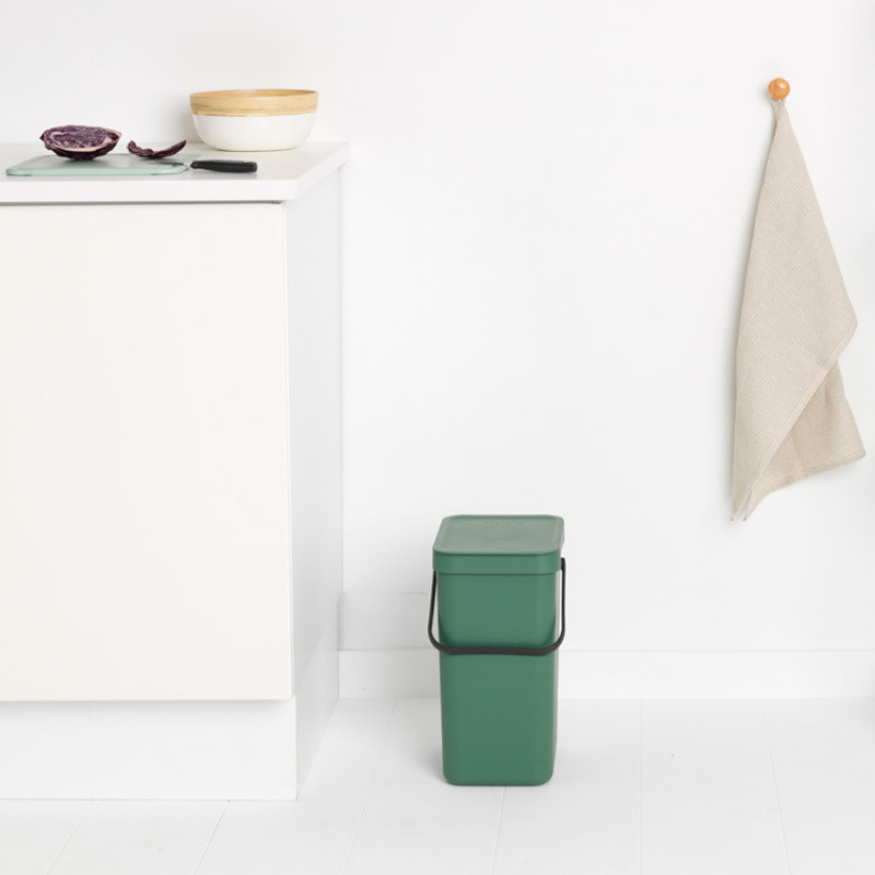 Cos de gunoi colectare selectiva Brabantia Sort&Go 1003235, 16 L, Maner, Montabil pe perete, Verde închis