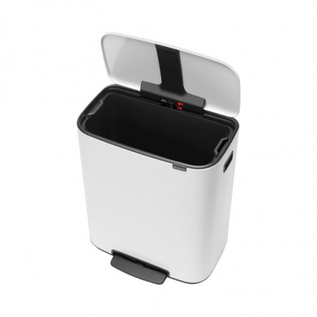Coș de gunoi Brabantia Bo Pedal 1003182, 60 l, închidere ușoară, bază antiderapantă, alb