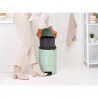 Cos de gunoi cu pedala Brabantia NewIcon 1008847, 20 L, Inchidere lina, Baza antiderapanta, Verde deschis