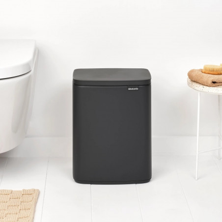Cos de rufe Brabantia Bo Small 1006635, 12 L, Deschidere silentioasa si lina, Baza antiderapanta, Negru