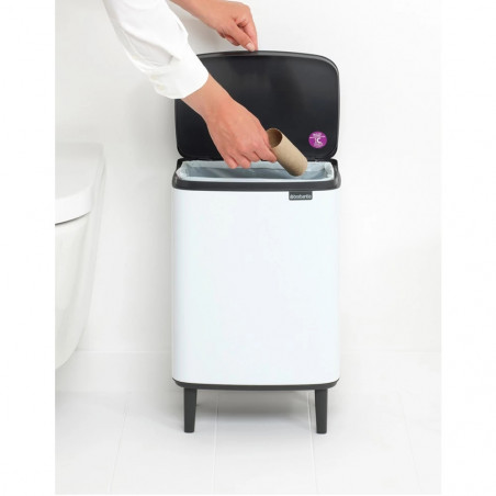 Cos de gunoi Brabantia Bo Small Hi 1006647, 12 L, Deschidere lina si silentioasa, Baza antiderapanta, Alb