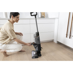 Aspirator vertical Shark HydroVac WD210EU, 170W, 0.5 L, 88 m², Auto-curatare, Autonomie 25 min, Gri