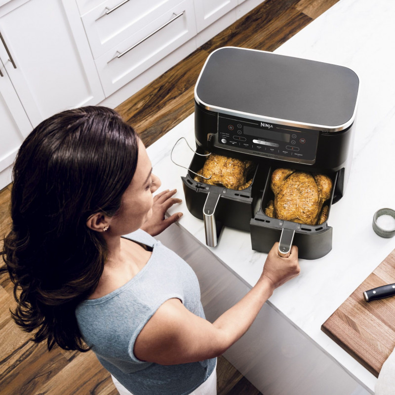 Friteuza dubla cu aer cald Ninja AF451EU, 2470W, 9.5L, 6 programe, Zone independente, Sincronizare, Negru