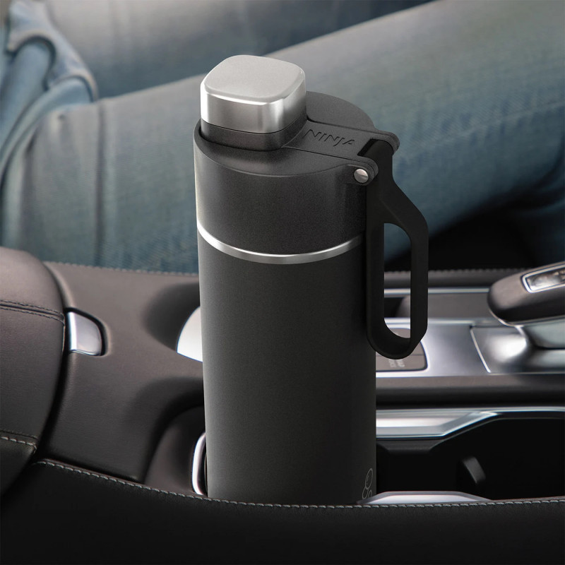 Termos Ninja DW2401EUUKBK, 700 ml, Potrivit pentru bauturi carbogazoase, Izolatie tripla, Fara BPA, Mentinere la cald până la 8h, Rece până la 24h, Negru