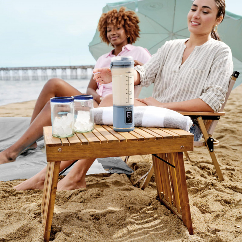 Blender portabil Ninja Blast BC151EUNV, 7,4 W, 530 ml, 6 lame din otel, Zdrobire gheata, Pana la 10 cicluri, Fara BPA, USB-C, Albastru